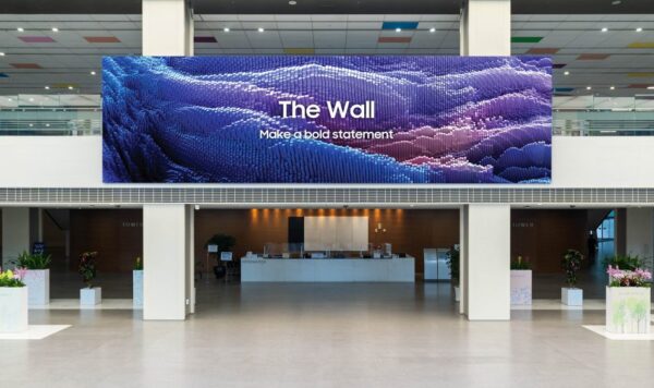 The Wall brings your business to life with pristine colours in their purest form. Imagine your screen at the size you want