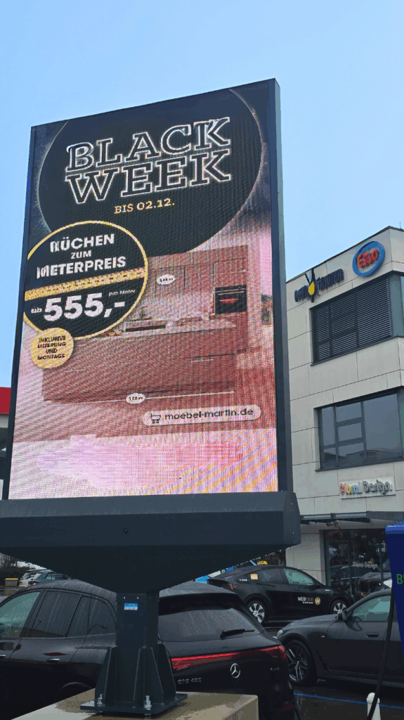 Écran LED outdoor de la marque Artixium installé à Leudelange par CK
